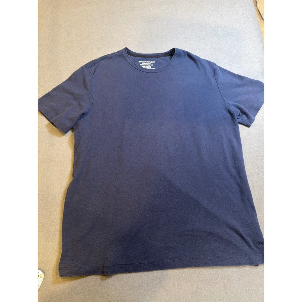Banana Republic Mens Luxe Touch Performance Tee XL Navy Blue Cotton Crewneck
